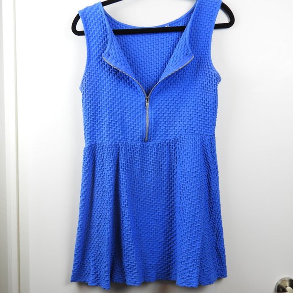 H&M Blue Sleeveless Dress - Picture 2 of 3